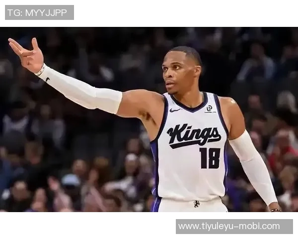 威少生涯第204次三双创佳绩360万无保障底薪下场均1575三分命中率达432 威少生涯第204次三双创佳绩360万无保障底薪下场均1575三分命中率达432